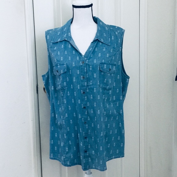 🚫SOLD🚫#MACYS PINEAPPLE DAZE DENIM-LOOK SHIRT - Picture 2 of 8